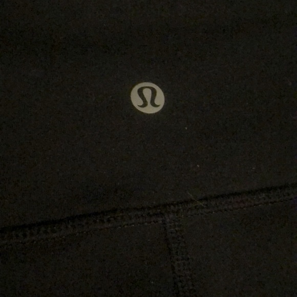 Lululemon Wunder Under Low-Rise Tight Sz 8 - Picture 3 of 3